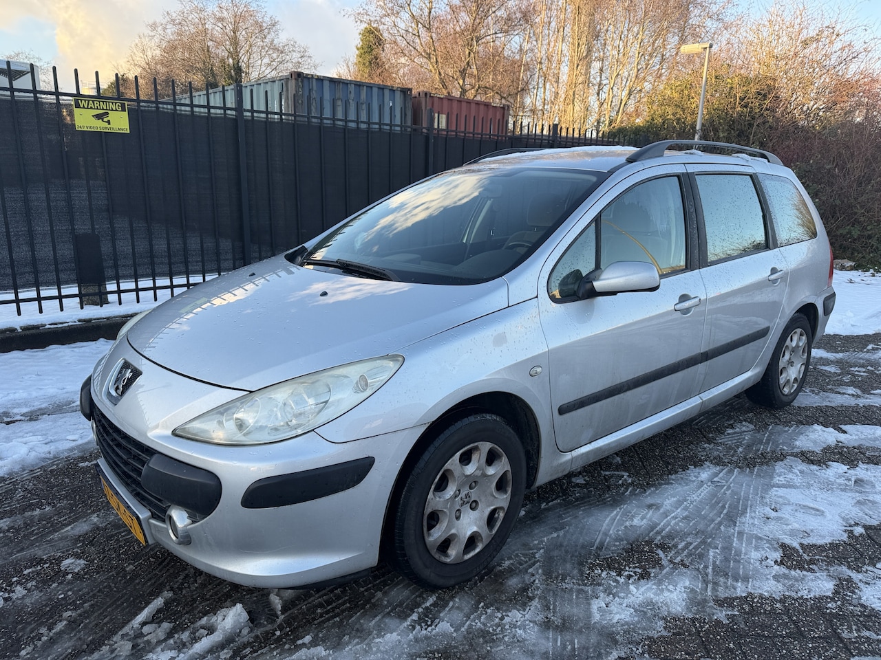 Peugeot 307 Break - 1.6-16V XT Clima/Cruise/Trekhaak - AutoWereld.nl