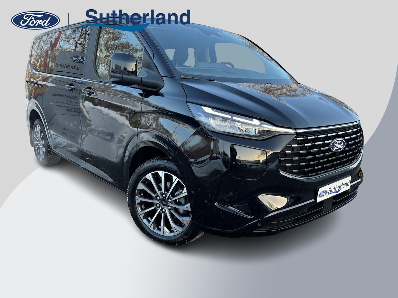 Ford Transit Custom Tourneo - 340 2.5 PHEV L1H1 Titanium X 233pk | Ergonomische Lederen Stoelen | Elektrische schuifdeur - AutoWereld.nl