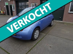 Nissan Micra - 1.0 basis