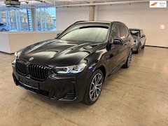 BMW X3 - XDrive30e High Executive Edition M Memory stoelen/ 20"/ Laserlicht/ Stuurverwarming/ ACC/