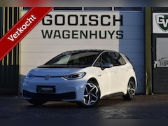 Volkswagen ID.3 - First Plus 58 kWh | Trekhaak | Camera | Stuur/Stoelverwarming |