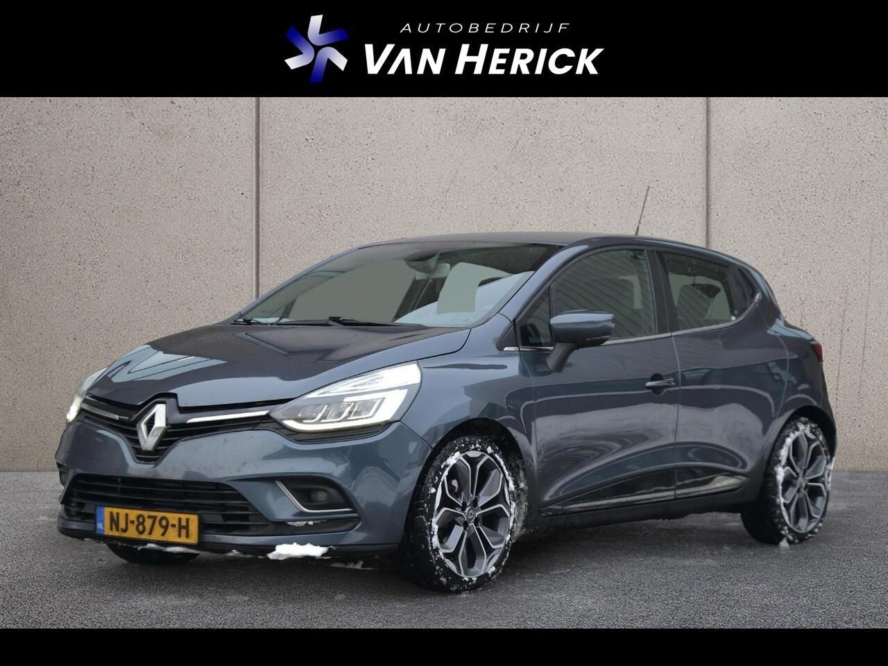 Renault Clio - 1.2 TCe Intens Automaat | Navigatie | Clima | Cruise Control - AutoWereld.nl