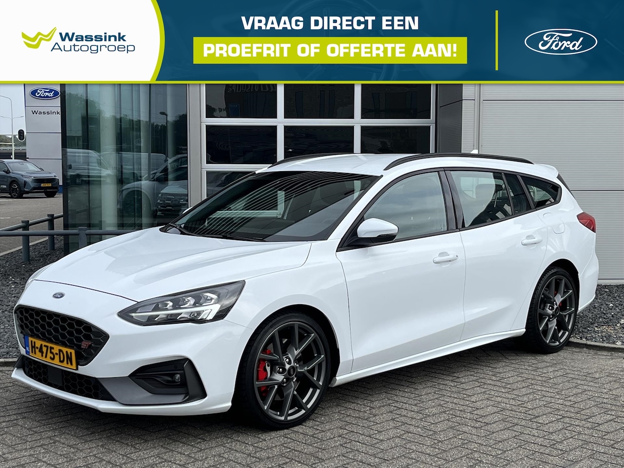 Ford Focus Wagon - 2.3 EcoBoost 280pk ST-3 | Winterpack | Alcantara bekleding | Camera | Performance Modus | - AutoWereld.nl