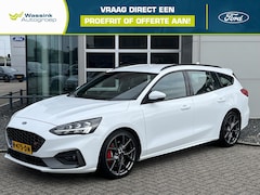 Ford Focus Wagon - 2.3 EcoBoost 280pk ST-3 | Winterpack | Alcantara bekleding | Camera | Performance Modus |
