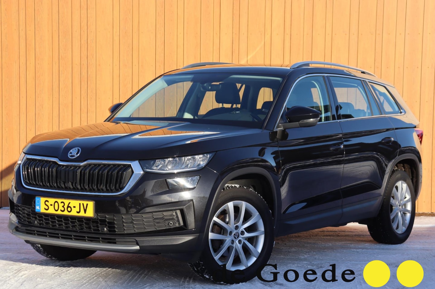 Skoda Kodiaq - 1.5 TSI Business Ed. 7persoons org.NL el.trekhaak camera digitaal dashboard - AutoWereld.nl