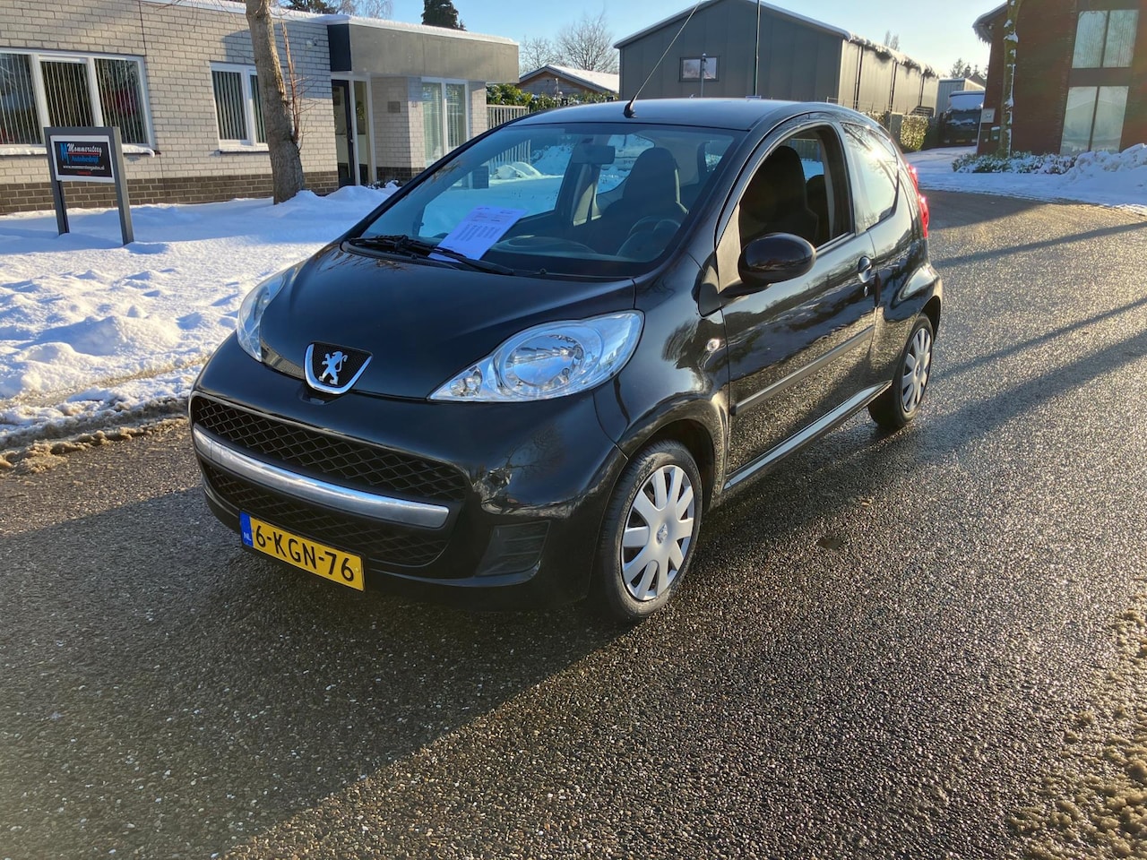 Peugeot 107 - 1.0-12V XS Automaat Apk 09-2026 - AutoWereld.nl