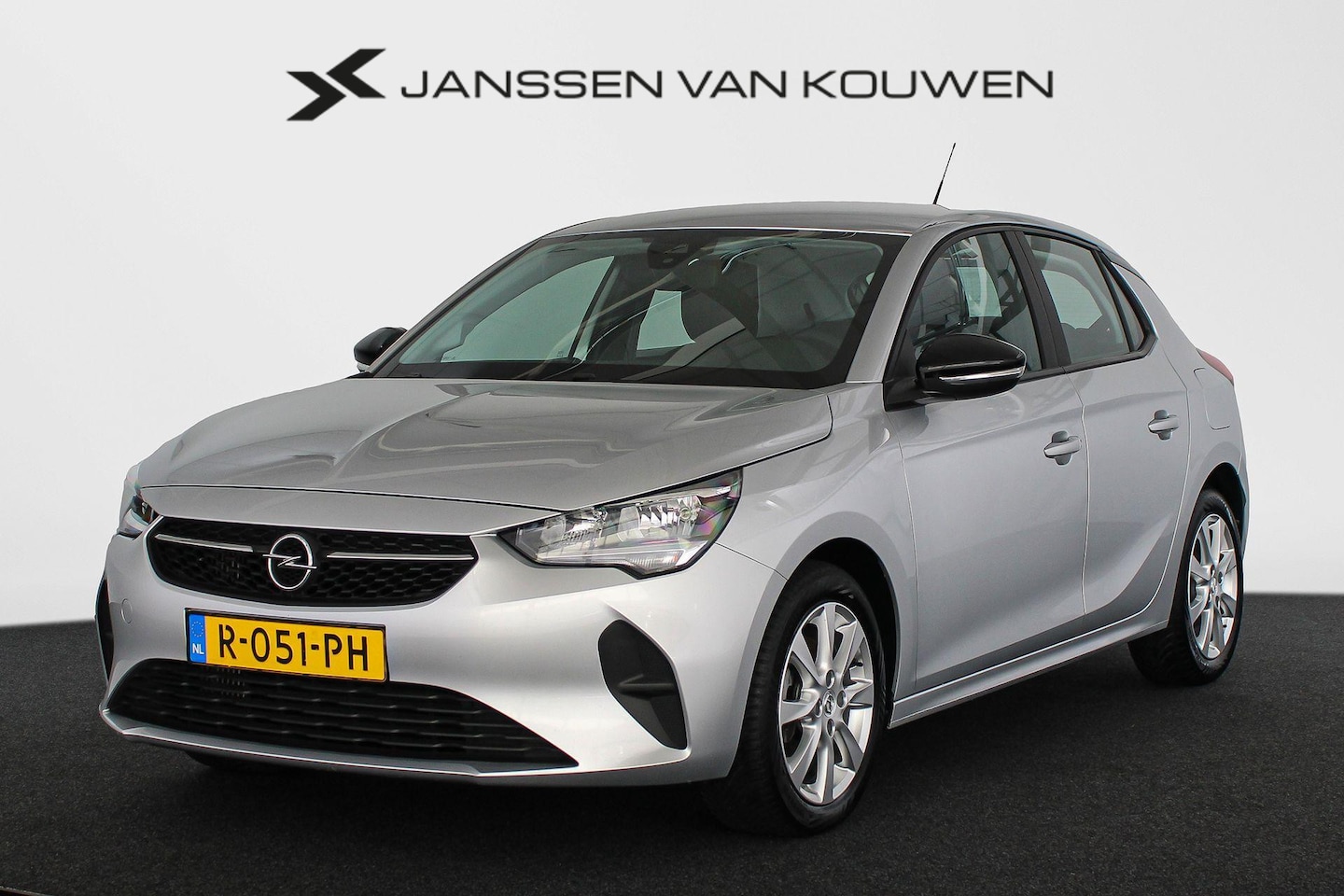 Opel Corsa - 1.2T 100PK Edition Navigatie Parkeersensoren Apple CarPlay - AutoWereld.nl