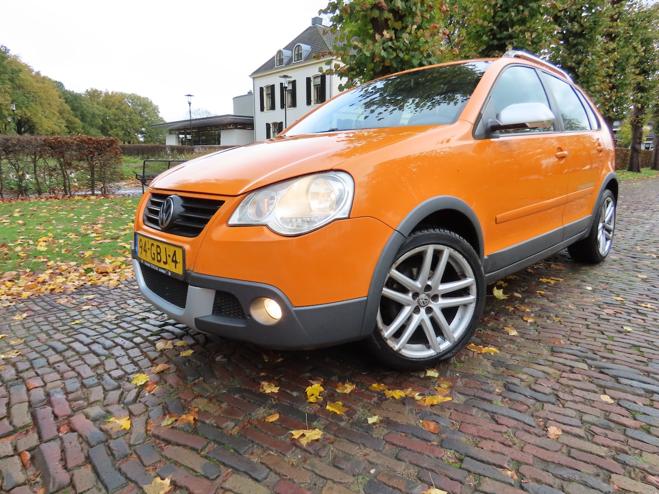Volkswagen Polo - 1.6-16V Cross Automaat Climate control Cruisecontrol Lm Velgen 5 Drs***Apk t/m 13-11-2026* - AutoWereld.nl