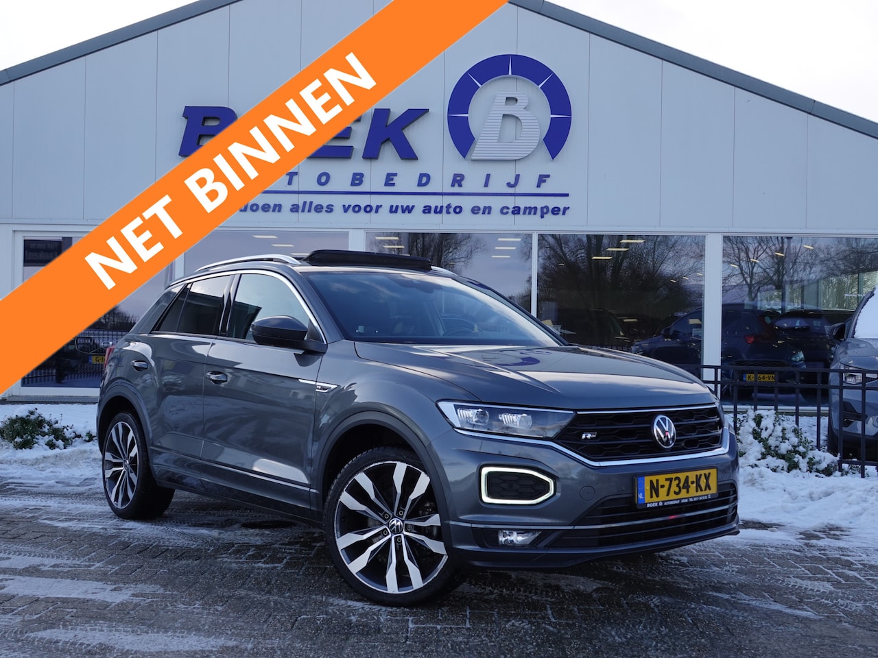 Volkswagen T-Roc - 1.5 TSI 150PK Sport R-LINE AUTOM. PANO | TREKH. | ADAPT. CRUISE | ECC | LMV - AutoWereld.nl