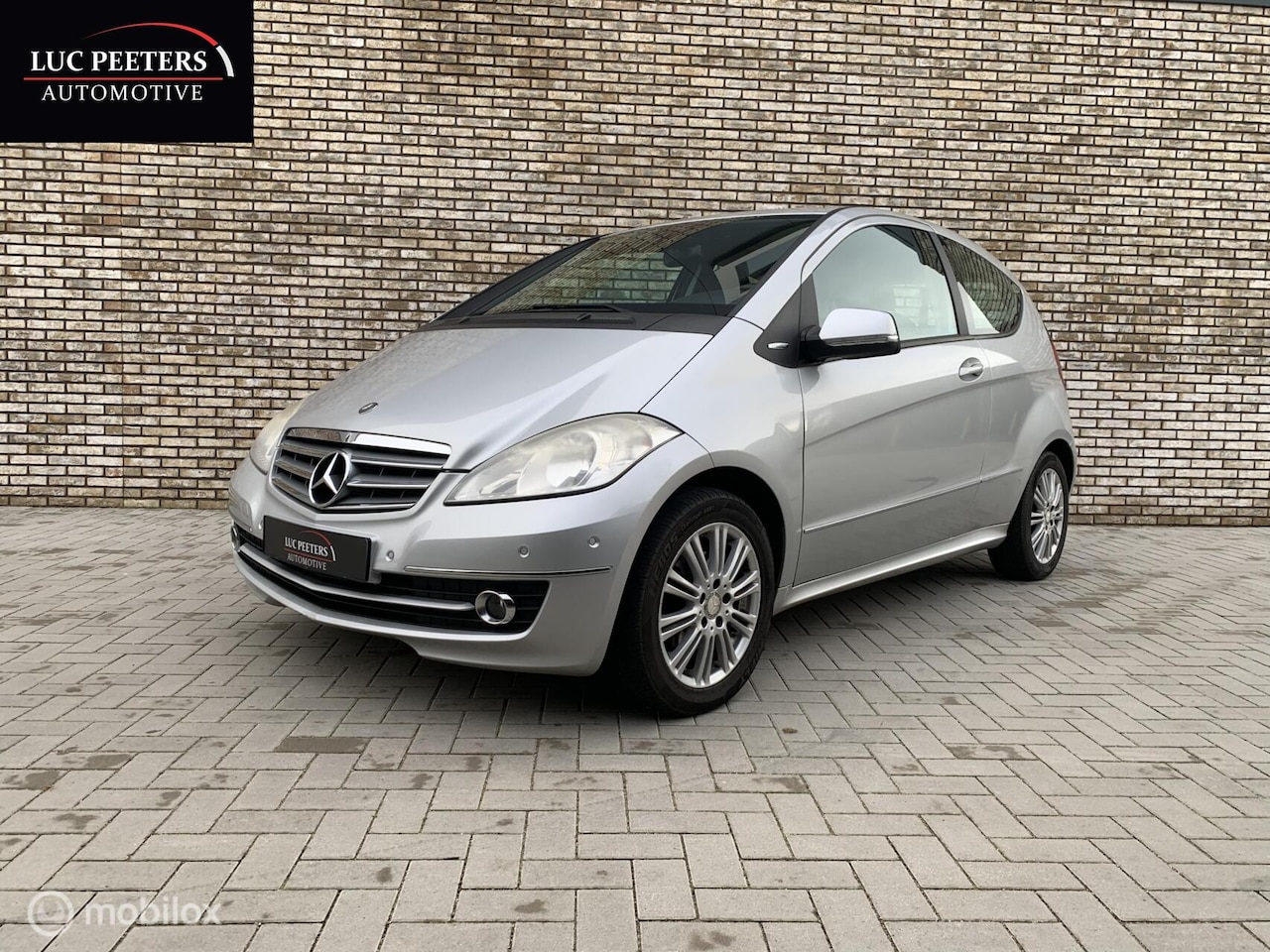 Mercedes-Benz A-klasse - 170 Elegance/NAP/2EIG/AIRCO/PDC/101000KM! - AutoWereld.nl
