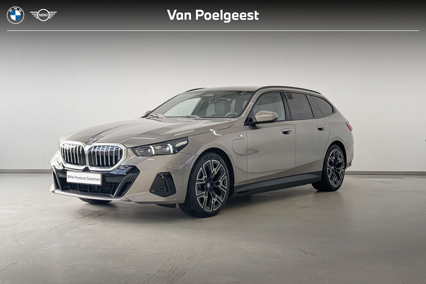 BMW 5-serie Touring - 530e Innovation Pack M Sportpakket Pro Aut. - AutoWereld.nl