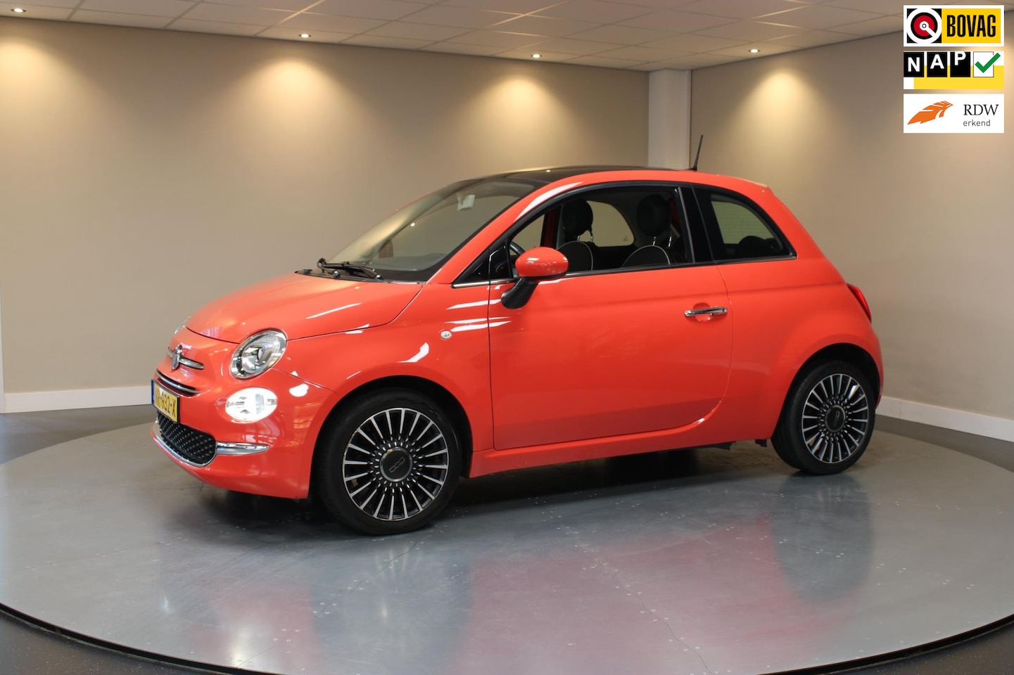 Fiat 500 - 1.2 Lounge *Distr.riem VV* Rosso Corallo|Pano|Navi|DAB|Koraal - AutoWereld.nl