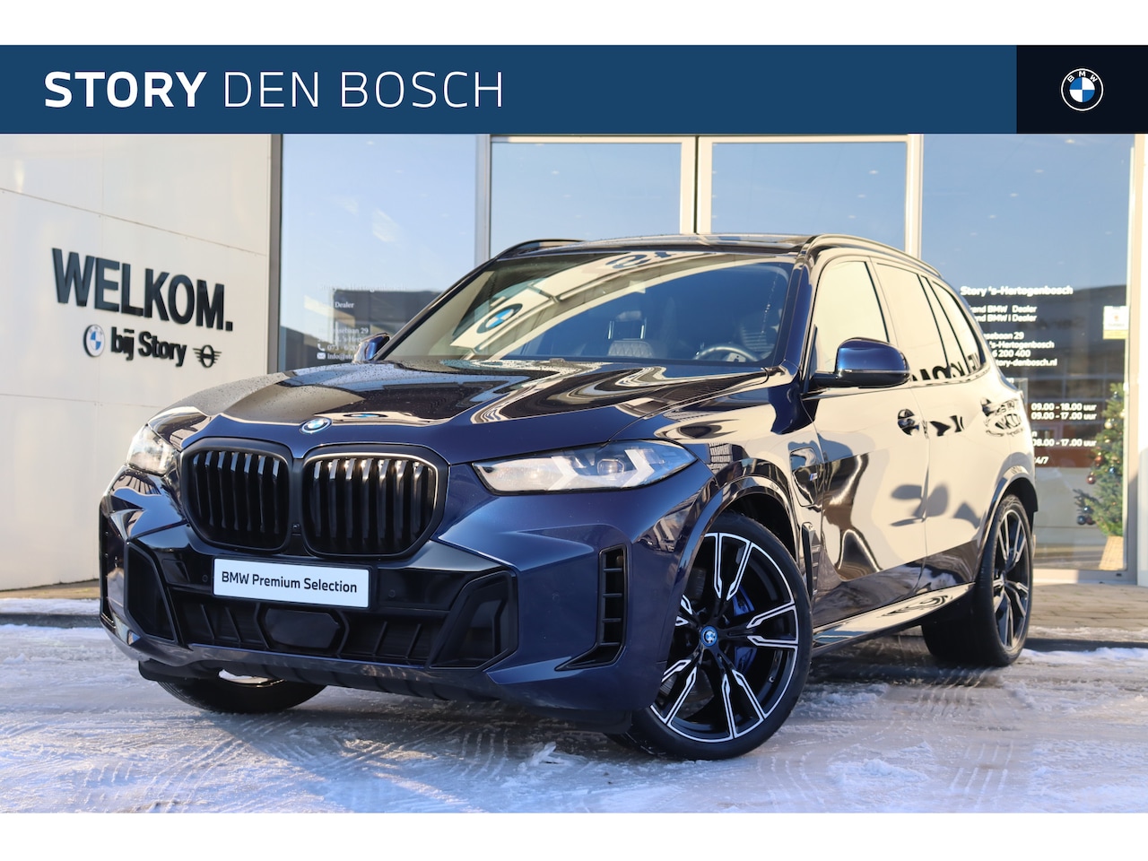 BMW X5 - xDrive50e M Sport Automaat / Panoramadak / Achteruitrijcamera / Massagefunctie / Soft-Clos - AutoWereld.nl