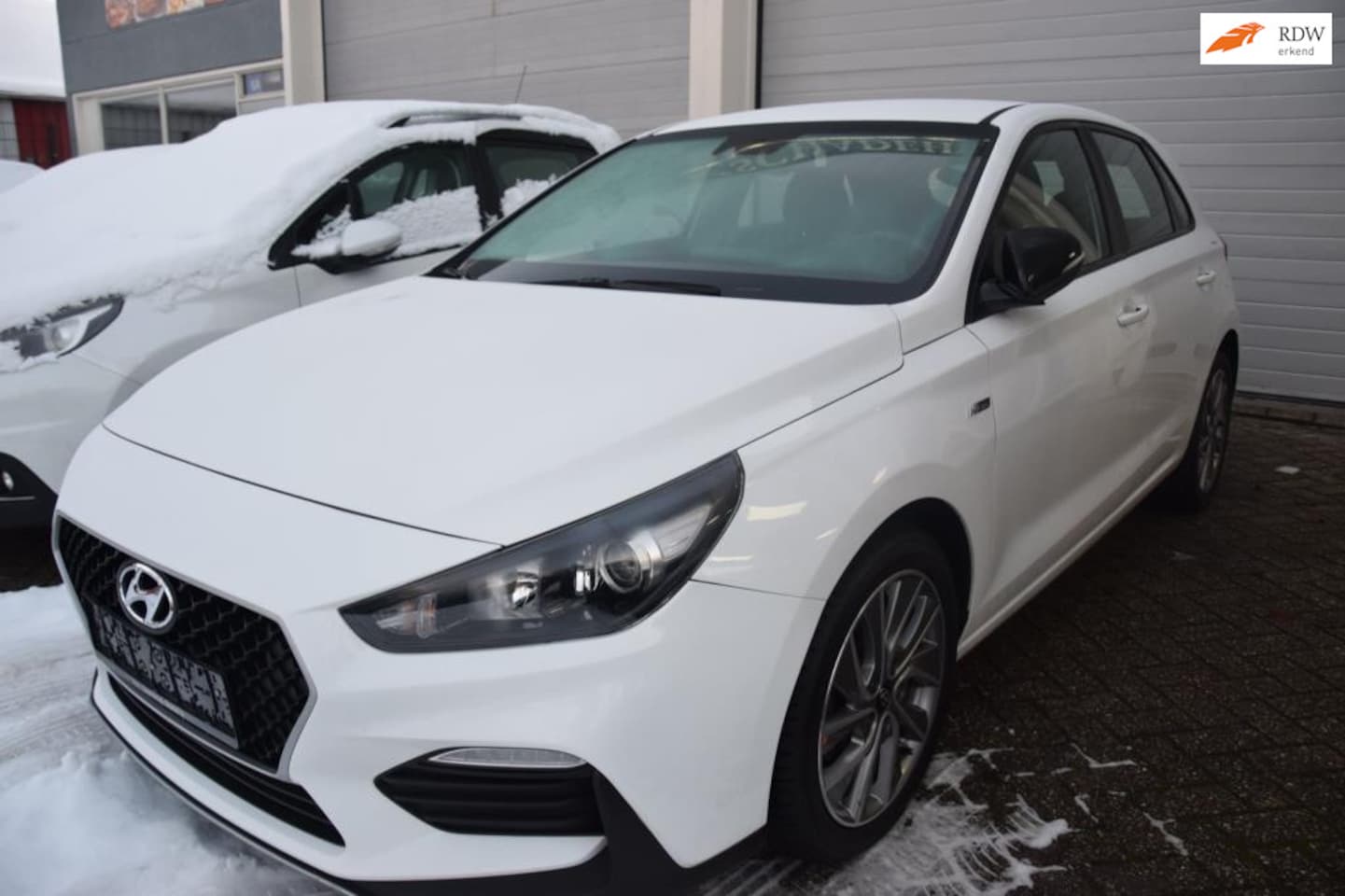 Hyundai i30 Fastback - 1.0 T-GDI Comfort 1.0 T-GDI Comfort - AutoWereld.nl