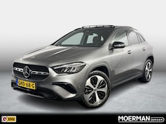Mercedes-Benz GLA-Klasse - 250 e Star Edition Luxury Line / NL auto / Panoramadak / Trekhaak / Plug-In Hybride / Nw m