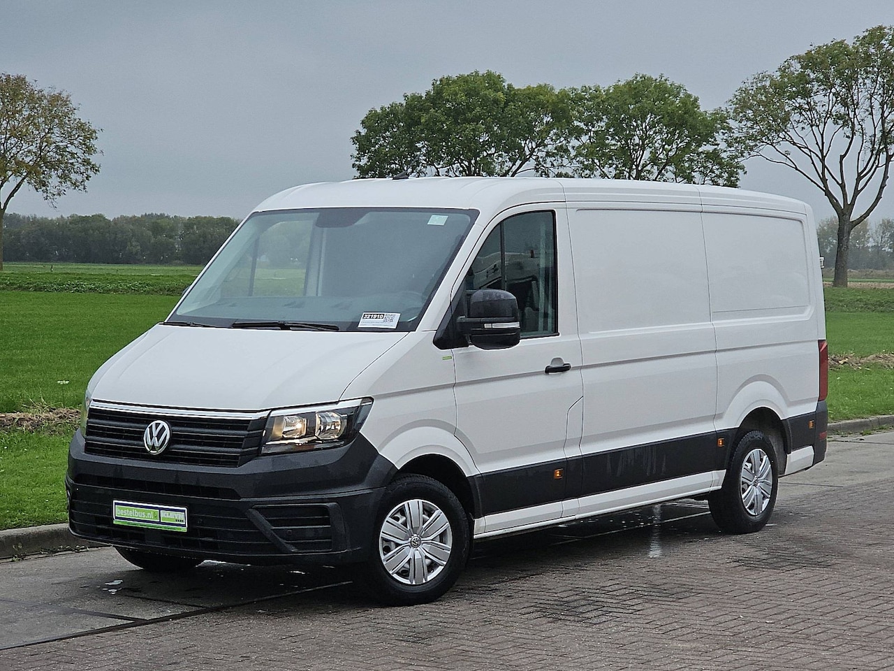 Volkswagen Crafter - 35 2.0 TDI L3H2 Navi Apple Carplay Airco 3 Zits MF-Stuur PDC Euro6 140 PK! - AutoWereld.nl