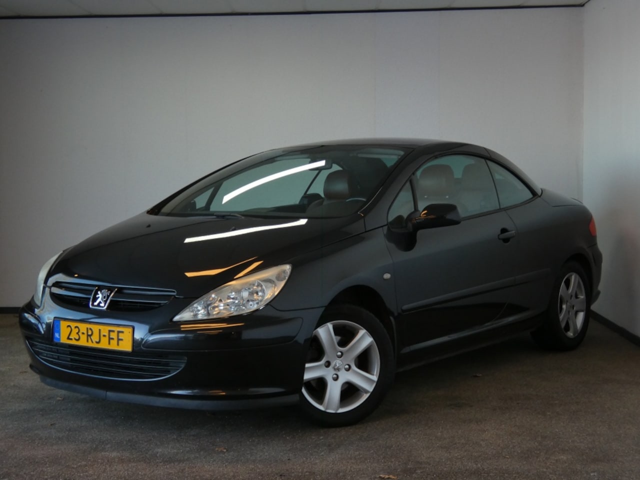 Peugeot 307 CC - 1.6-16V Nwe APK - AutoWereld.nl