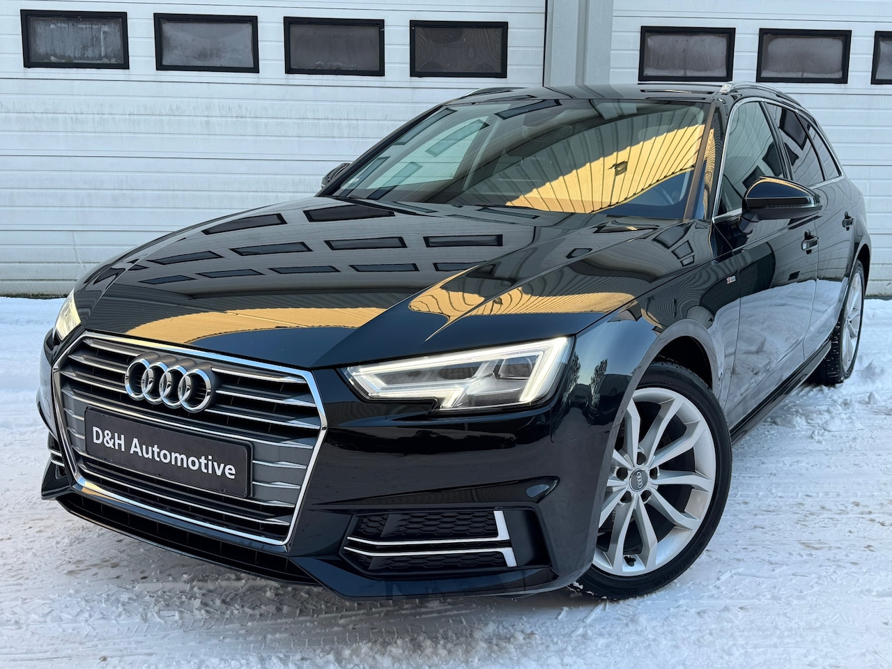 Audi A4 Avant - 1.4 TFSI S line auto/xenon/led/navi/audi pre sense/parkeerhulp/inklapbare spiegel - AutoWereld.nl