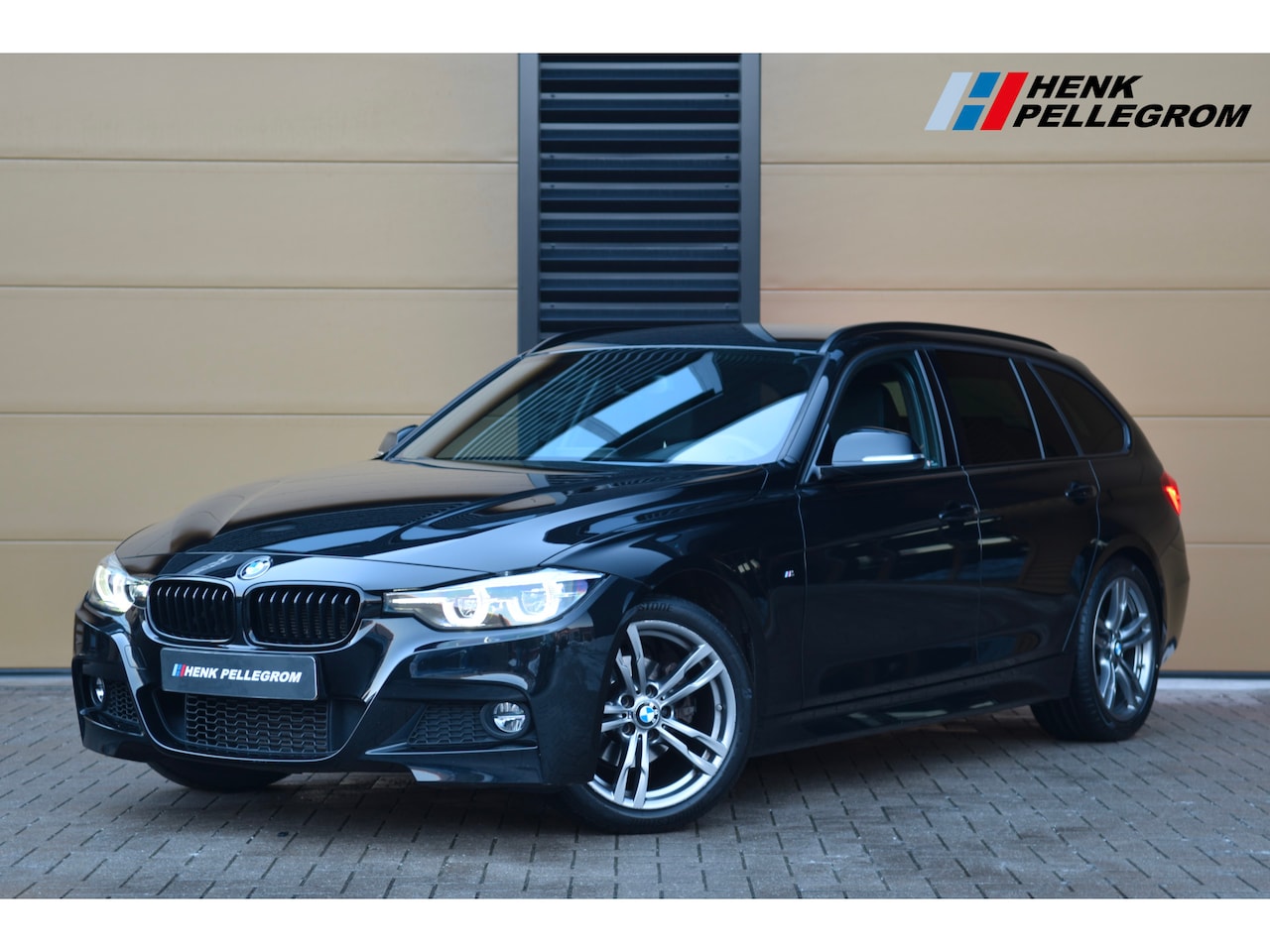 BMW 3-serie Touring - 318i Edition M Sport Shadow Executive * M-sport onderstel * Lichtpakket * Servotronic * Le - AutoWereld.nl