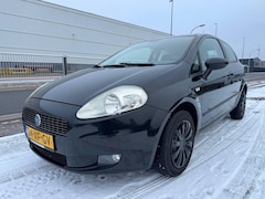 Fiat Grande Punto - 1.4 Dynamic /Airco/Cruise/Nieuwe APK
