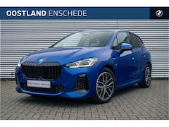 BMW 2-serie Active Tourer - 220i M Sport Automaat / Panoramadak / Sportstoelen / Adaptieve LED / M Adaptief onderstel