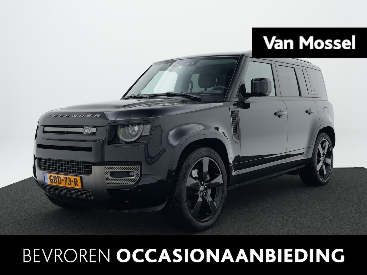 Land Rover Defender 110 - P400e 110 X-Dynamic HSE | Schuif-/Kanteldak | Light Oyster | 3D SURROUND CAMERA - AutoWereld.nl