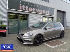 Volkswagen Golf - 1.6 TDI Business Edition R Connected