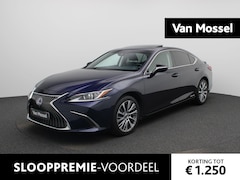 Lexus ES - 300h Luxury Line | Automaat | Panoramadak | Lederen Bekleding | Achteruitrijcamera | Apple