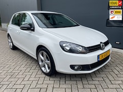 Volkswagen Golf - 1.2 TSI Trendline BlueMotion