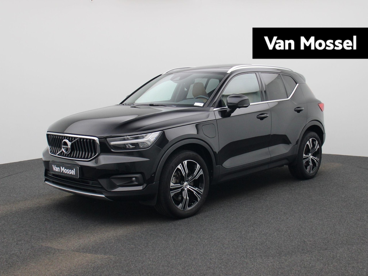Volvo XC40 - 1.5 T5 Recharge Inscription AUTOMAAT | LEDER | PANORAMADAK | HARMAN/KARDON | CAMERA - AutoWereld.nl