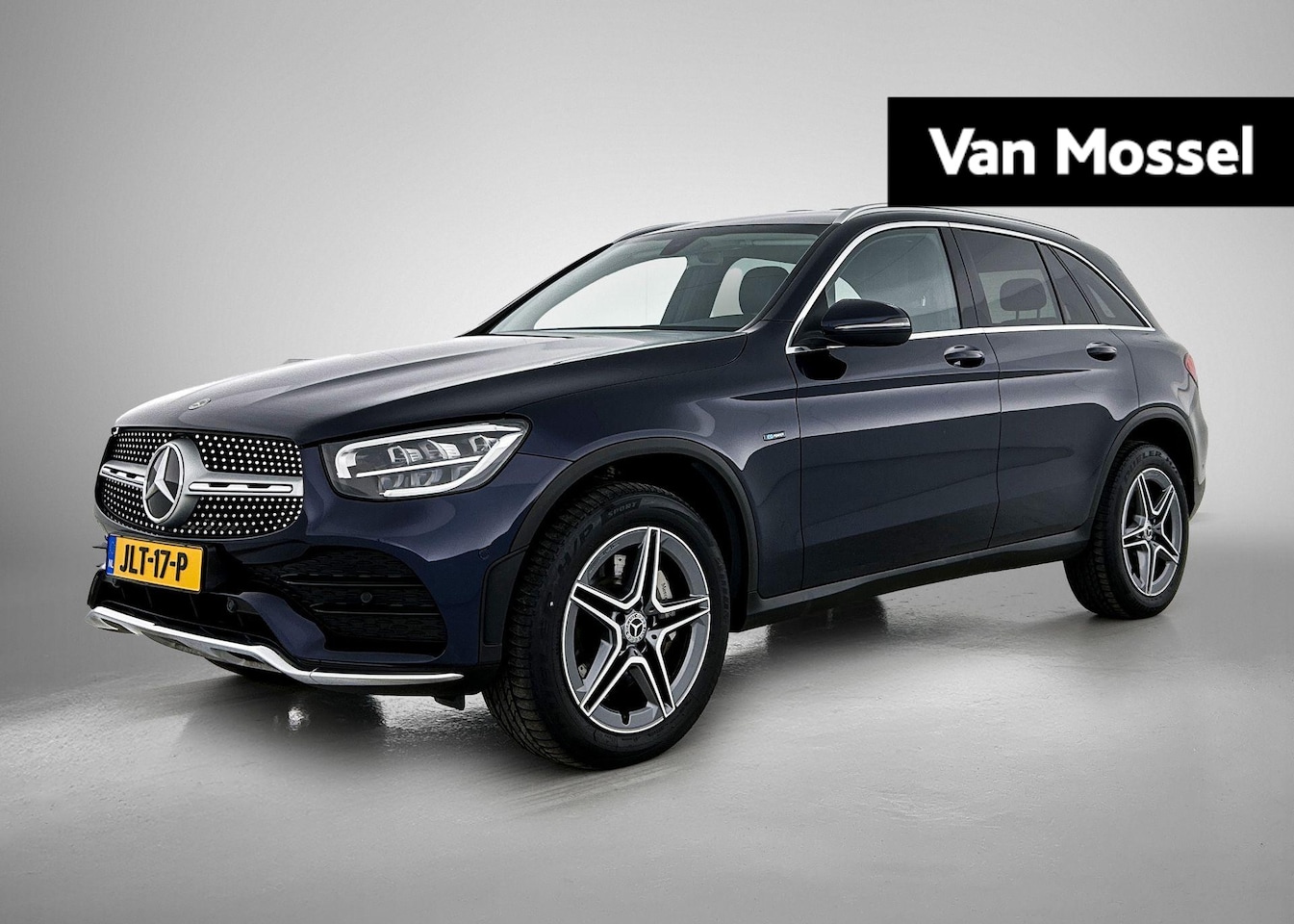 Mercedes-Benz GLC-klasse - 300e 4MATIC Business Solution AMG | BURMESTER AUDIO | STOELVERWARMING | CAMERA | NAVIGATIE - AutoWereld.nl
