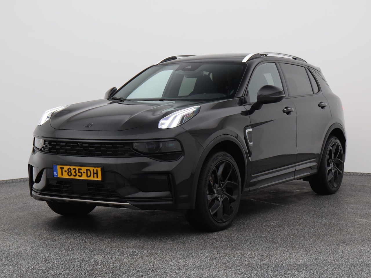 Lynk & Co 01 - 1.5 Plug-in Hybrid | 360° | BLACK | ZWARTE HEMEL | NLD AUTO - AutoWereld.nl