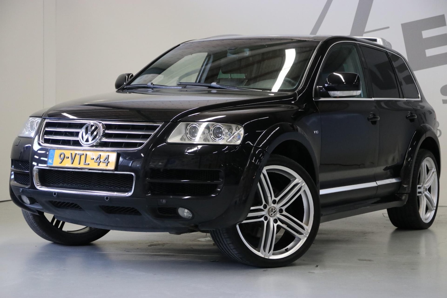 Volkswagen Touareg - 5.0 V10/Memory - AutoWereld.nl