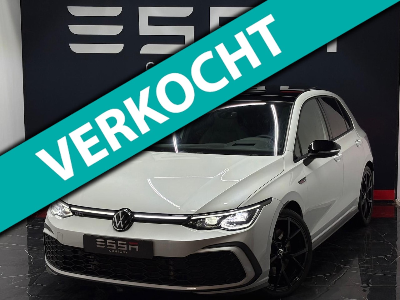 Volkswagen Golf - 2.0 TSI GTI Memory HUD HK Pano 19" Volleder Full Option - AutoWereld.nl