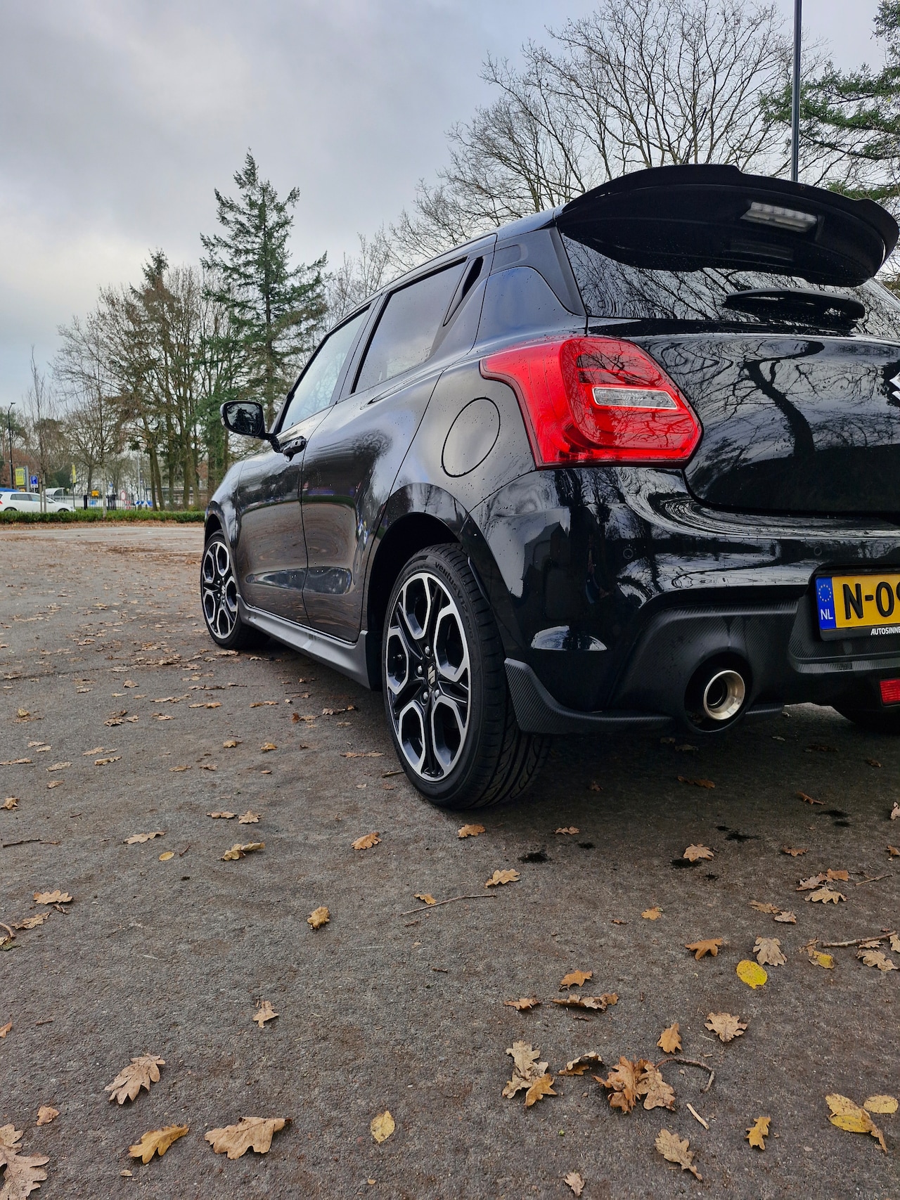 Suzuki Swift - 1.4 Sport Smart Hybrid - AutoWereld.nl