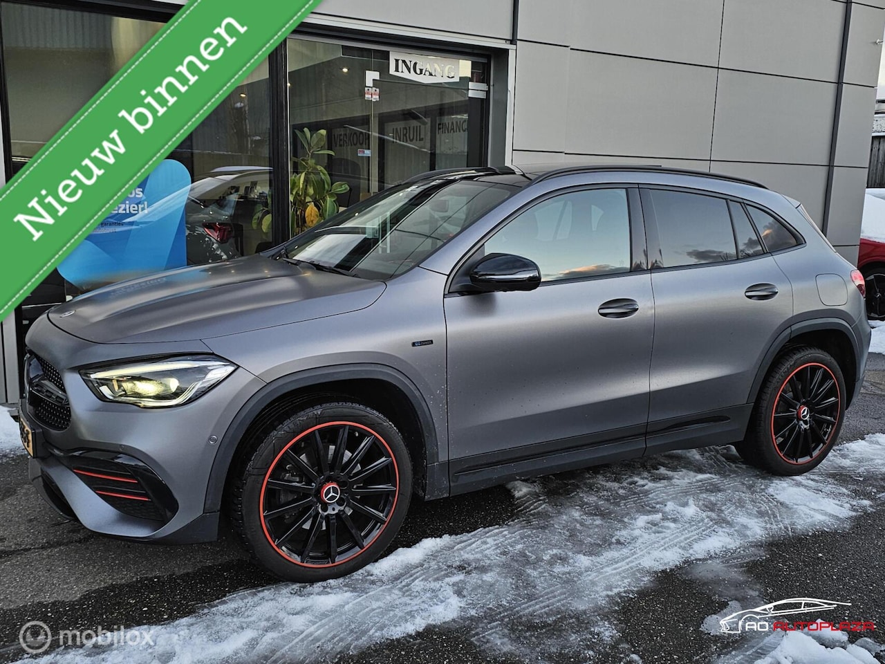 Mercedes-Benz GLA-Klasse - 250 e AMG Edition Panorama/HUD/Burmester/Memory/Keyless - AutoWereld.nl