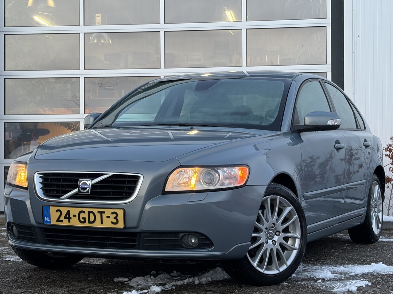 Volvo S40 - 2.4 Edition II 140PK | 5 Cilinder | Automaat | Cruise control | Electronic climate control - AutoWereld.nl