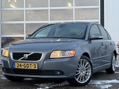 Volvo S40 - 2.4 Edition II 140PK | 5 Cilinder | Automaat | Cruise control | Electronic climate control