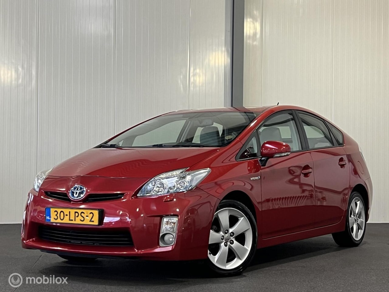 Toyota Prius - 1.8 Dynamic [ NAP 2e eigenaar dealeronderhouden ] - AutoWereld.nl