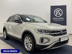 Volkswagen T-Roc - 1.5 150pkTSI Style | MASAGE | FULL LED | CAMERA |
