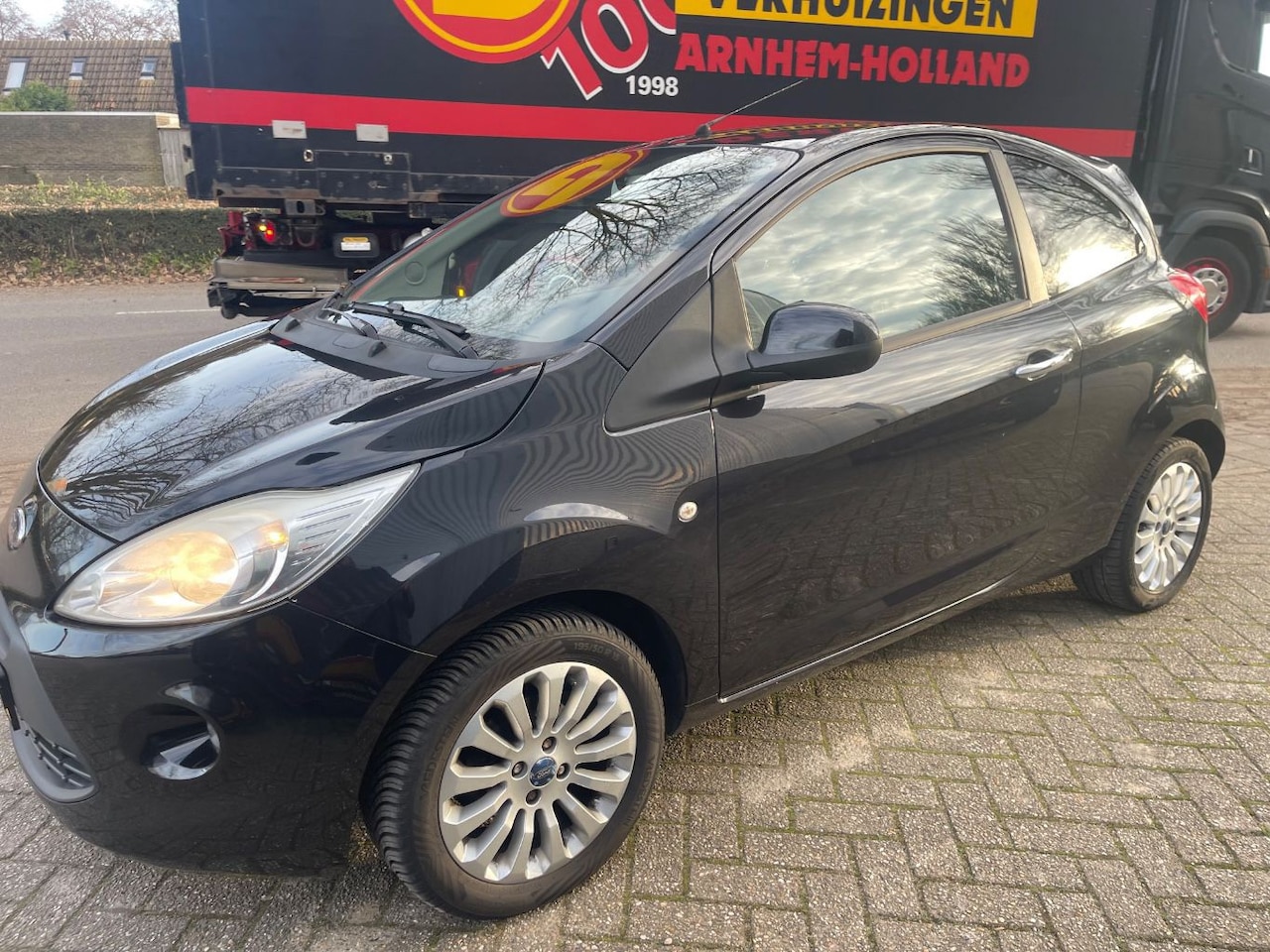 Ford Ka - 1.2 Titanium X start/stop WORDT RIJKLAAR GEMAAKT - AutoWereld.nl