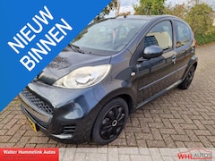 Peugeot 107 - 1.0-12V Urban Move