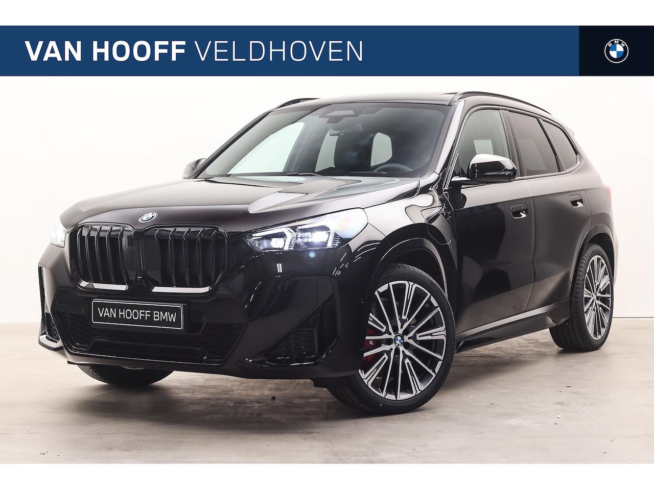 BMW X1 - xDrive25e High Executive M Sport Automaat / Panoramadak / Sportstoelen / Adaptieve LED / M - AutoWereld.nl
