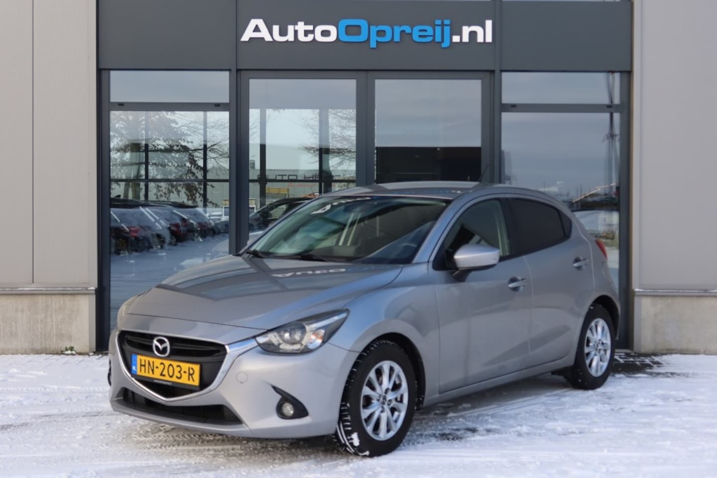 Mazda 2 - 1.5 SkyActive-G TS+ Airco, Stoelverwarming - AutoWereld.nl