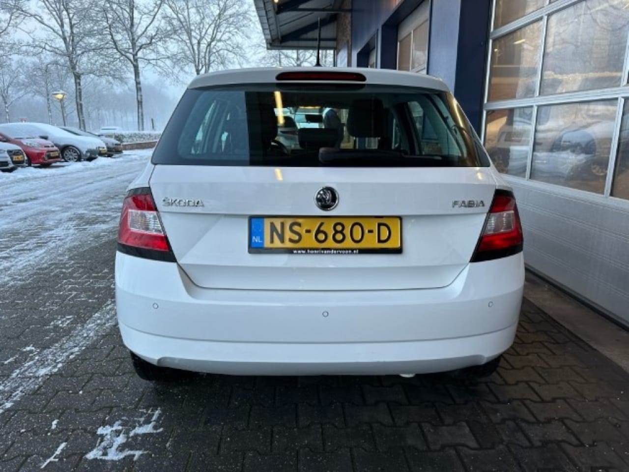 Skoda Fabia - 1.2 TSI AMB. BNS.   ALL. IN. - AutoWereld.nl