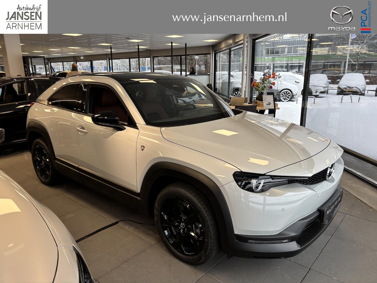 Mazda MX-30 - e-SkyActiv R-EV 170 Nagisa e-SkyActiv R-EV 170 Nagisa , Demovoordeel € 9.250-, Half Leder, Bose, Adap.Cruise, Navi, A - AutoWereld.nl