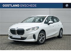 BMW 2-serie Active Tourer - 218i Automaat / Comfort Access / Adaptieve LED / Parking Assistant Plus / Head-Up / Live C