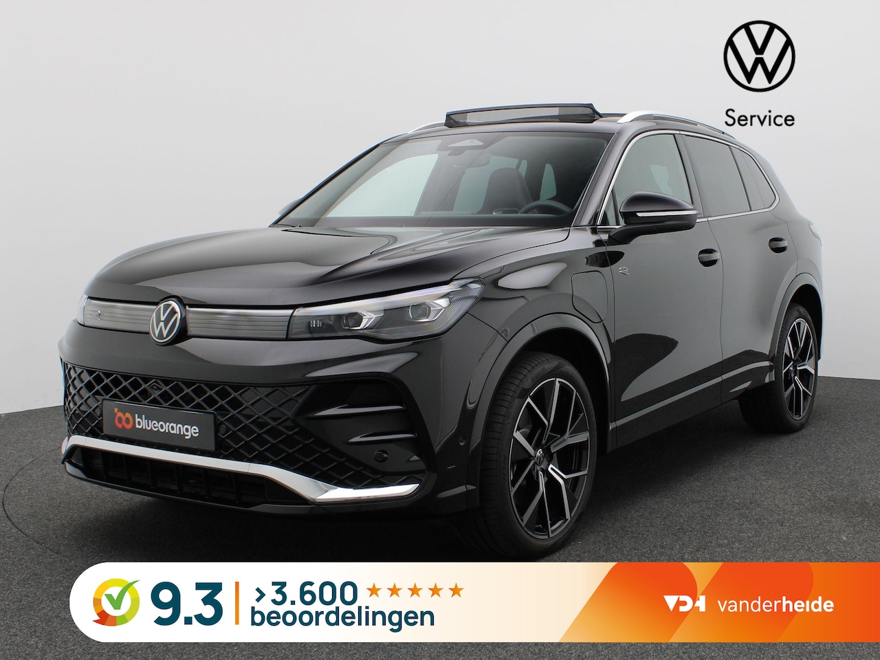 Volkswagen Tiguan - 1.5 eHybrid R-Line Edition 272PK DSG Pano-Schuifdak, Trekhaak, 360gr. camera, Adaptieve Cr - AutoWereld.nl