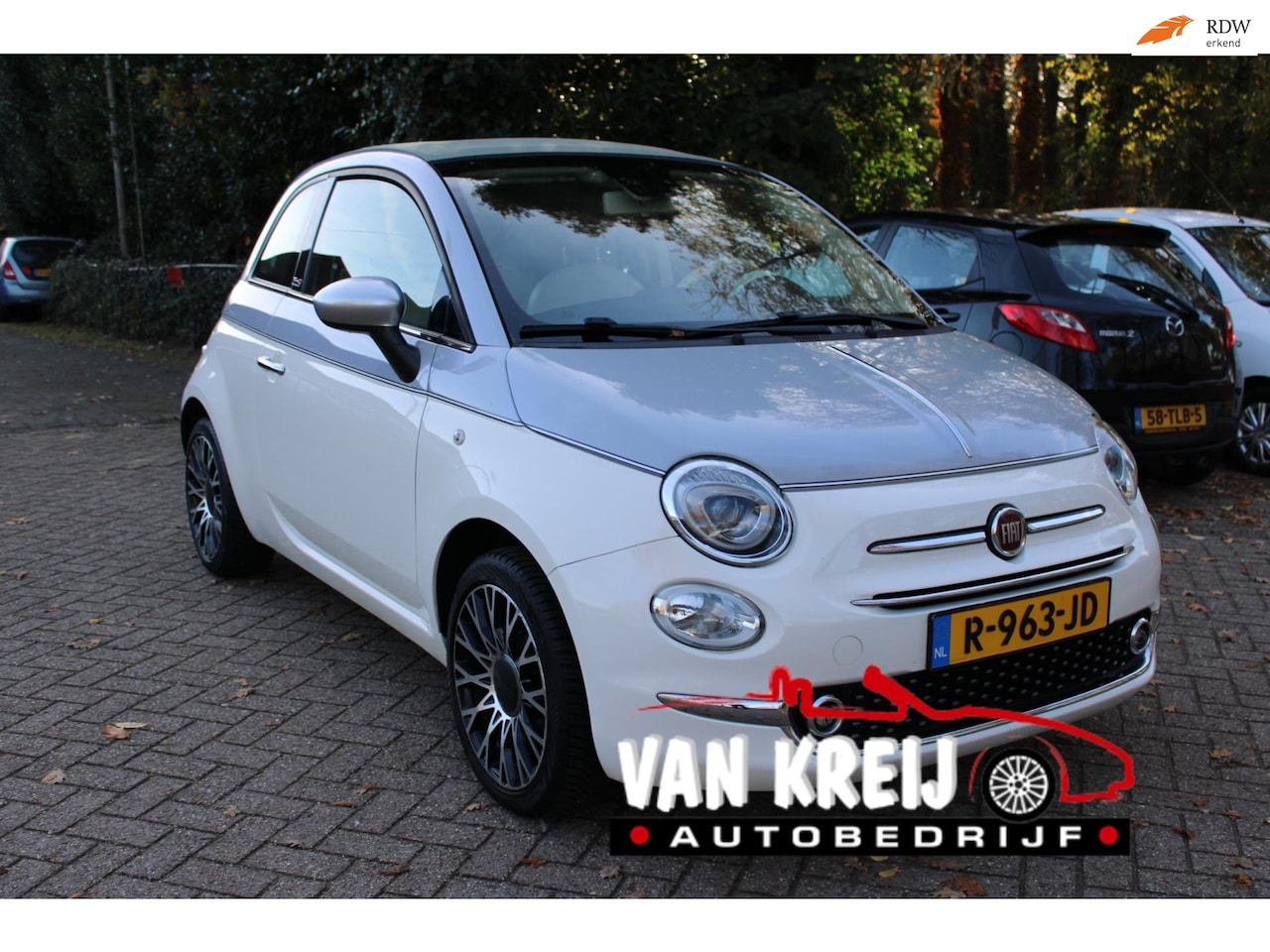 Fiat 500 - 1.2 Lounge. Carplay, Airco, Cv, LM, Pdc. - AutoWereld.nl