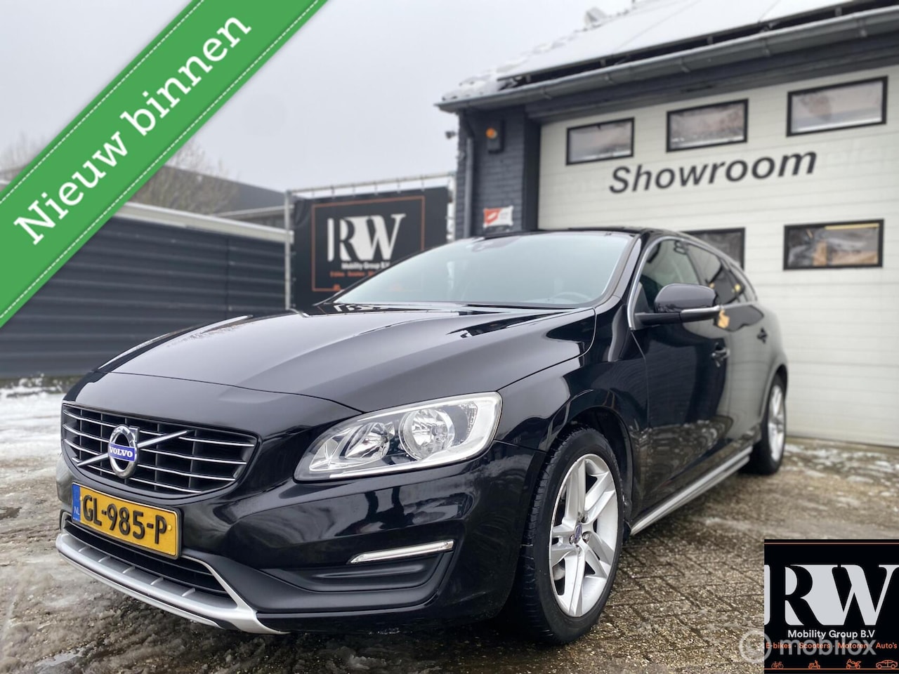 Volvo V60 - 2.0 T4 Kinetic *NAP*Aflevercheck*Nieuwe APK* - AutoWereld.nl